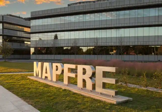 MAPFRE, la mayor multinacional aseguradora en Latinoamérica, aumentó un 0,7% el beneficio atribuido en la región en 2023 en el primer trimestre, hasta 94,4 millones de euros